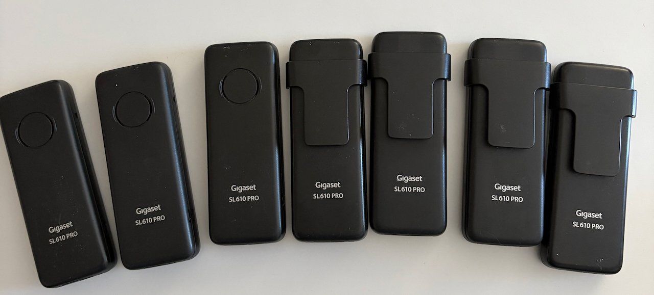 Gigaset Telefoni: 7 x Gigaset SL610H Pro mit Ladestation – Usato da Zürich venduto da Libraco 1