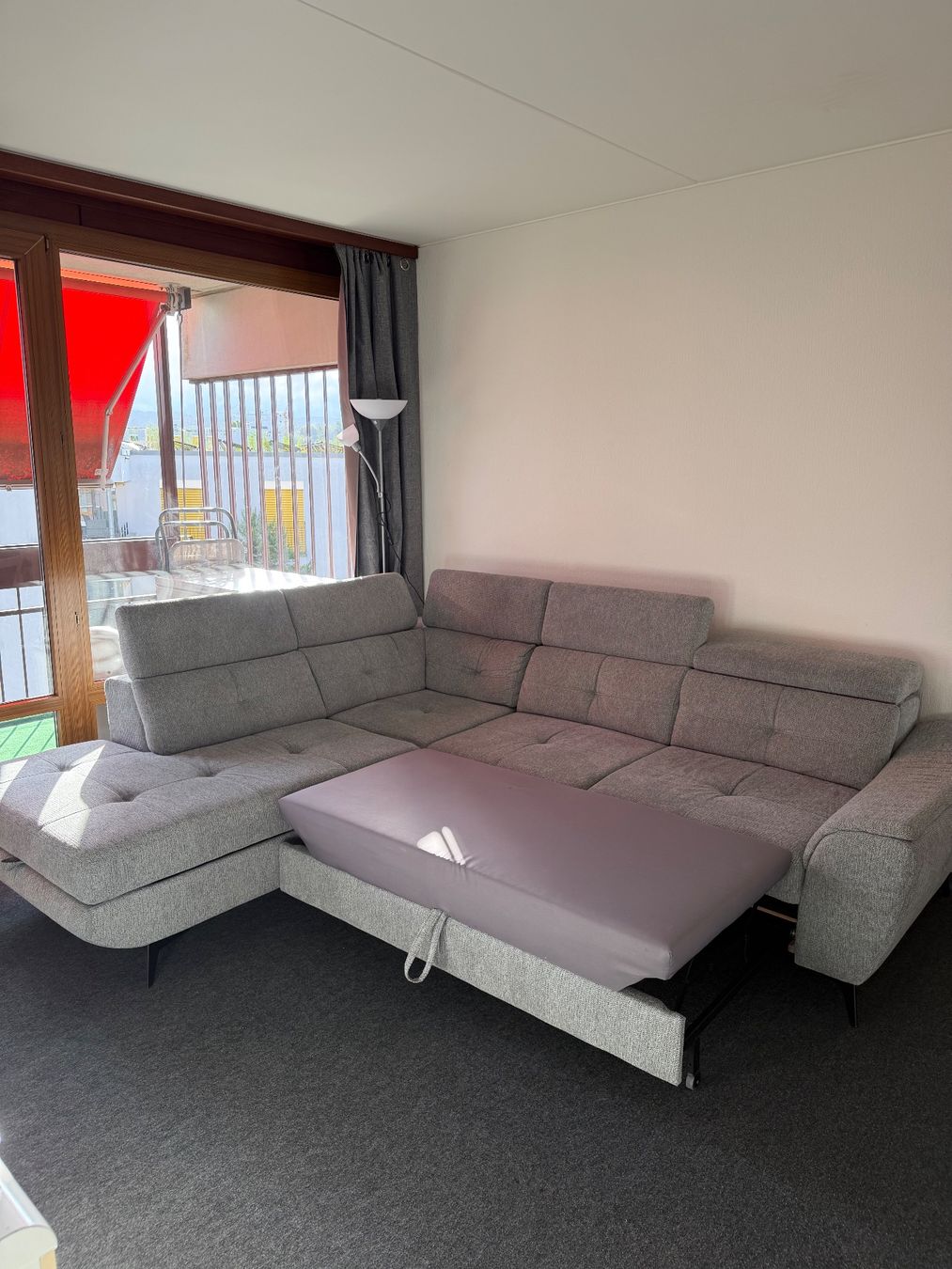 Sofas: Canapé d'angle SKAGAF – D'occasion à Lausanne par tes_8pn7 1