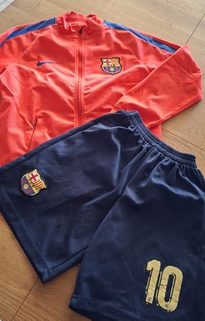 Trainerjacke Original FC Barcelona Gr. 128-137cm &Hose 