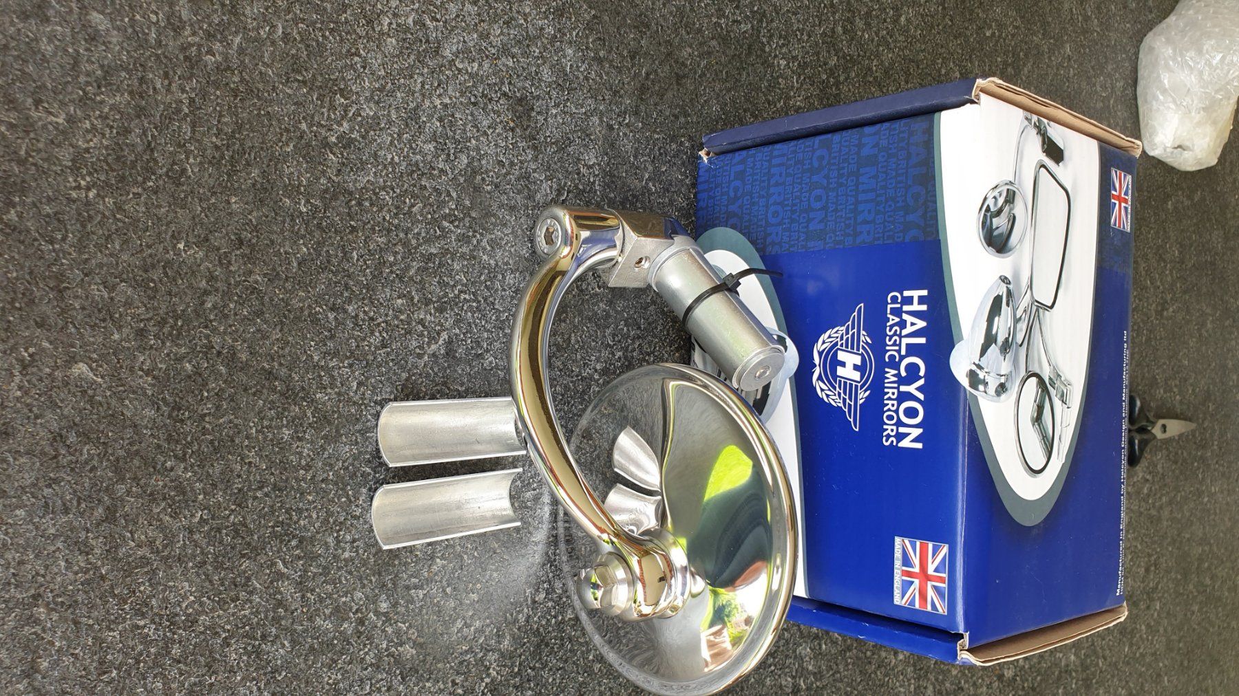 Tutti i ricambio per moto: HALCYON  Bar End Mirror – Nuovo e nell'imballaggio originale da Luzern venduto da RJN01 1