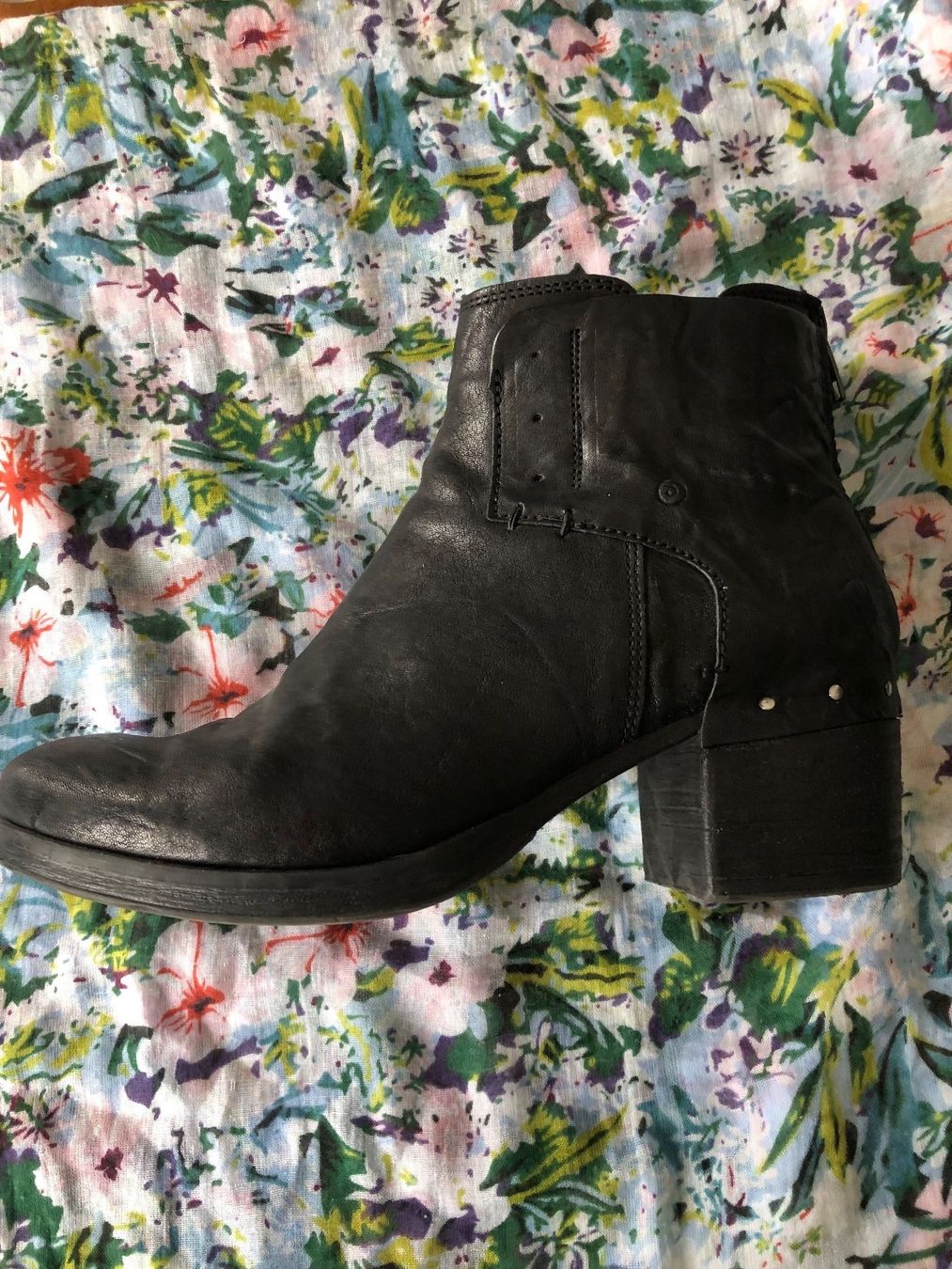 Scarpe da donna: Stiefeletten – Usato da Niederhasli venduto da bluedog21