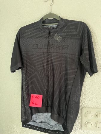 Maillot de vélo taille XL neuf de marque Björka ref 010 XL