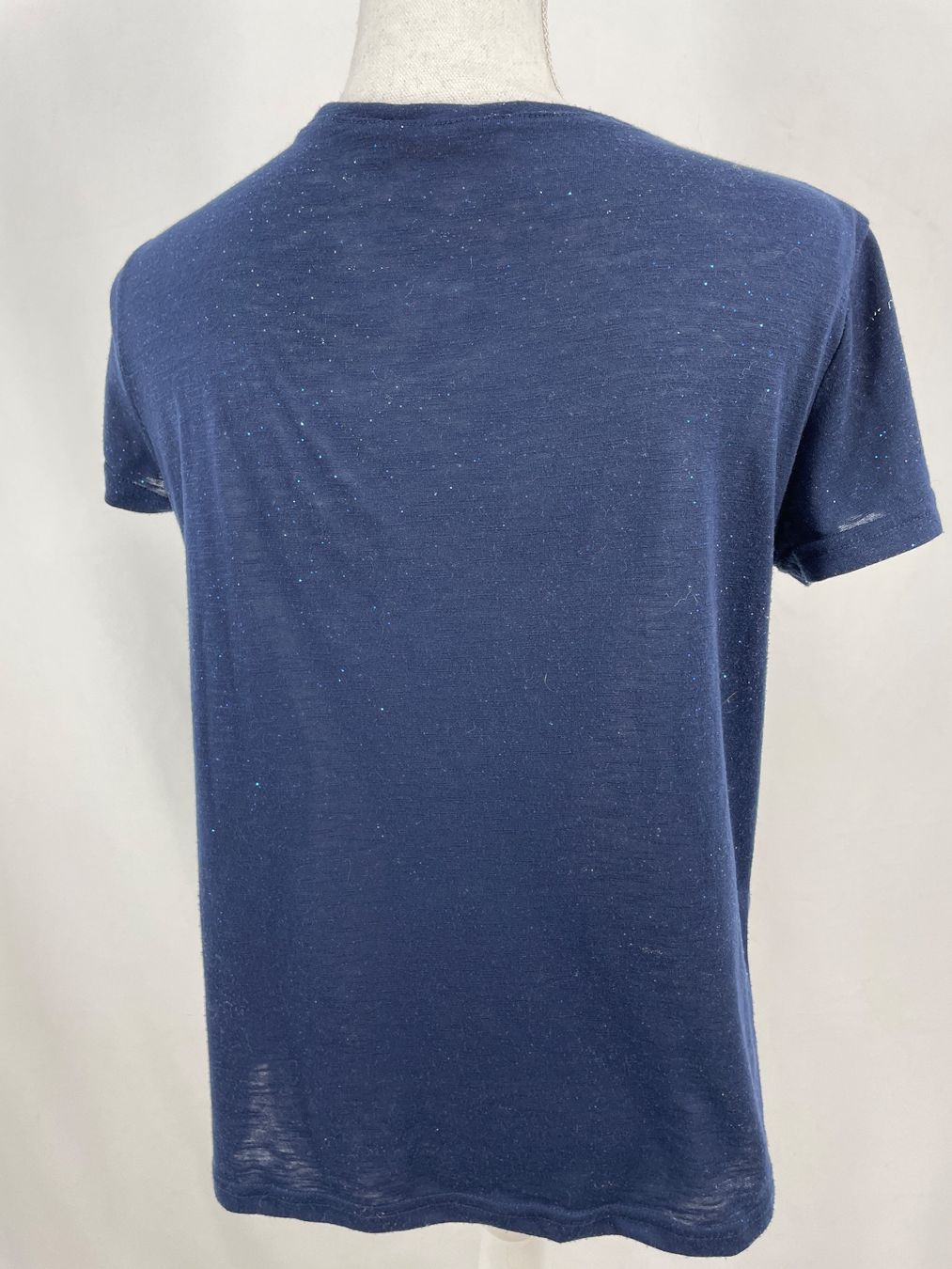 T-shirt: LA PETITE ETOILE T-shirt bleu marine – Usato da Lausanne venduto da PlusValue_Lausanne 1
