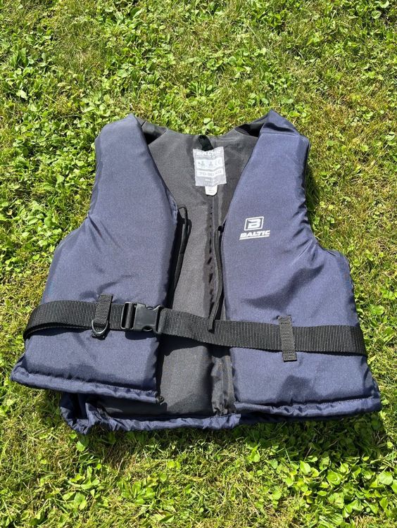 Schwimmweste Baltic 70-90 Kg (Gebraucht) in Winterthur für CHF 12 – mit ...