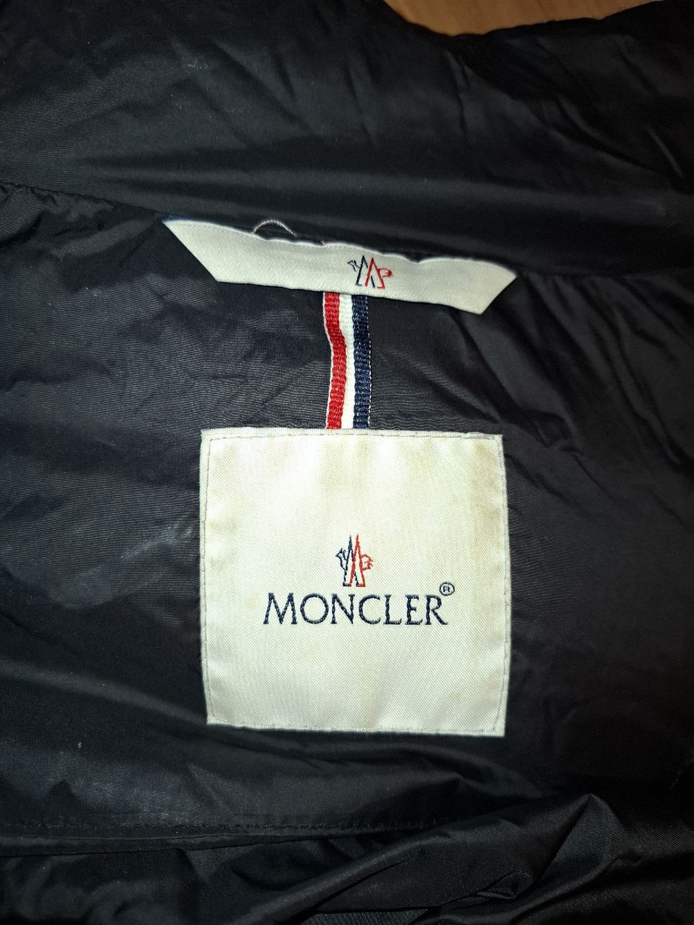 Moncler Cappotti: Daunenmantel Moncler – Usato da Andelfingen venduto da andiganz 2