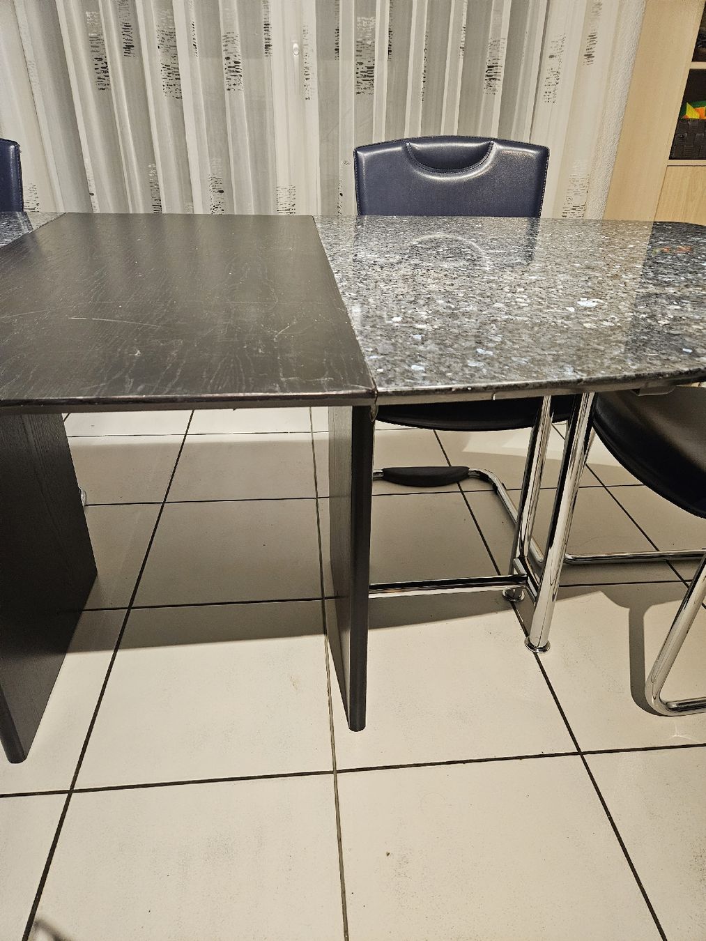 Set di tavolo e panche: Esstisch mit 6 Stühle – Usato da Dintikon venduto da do-it-80 4