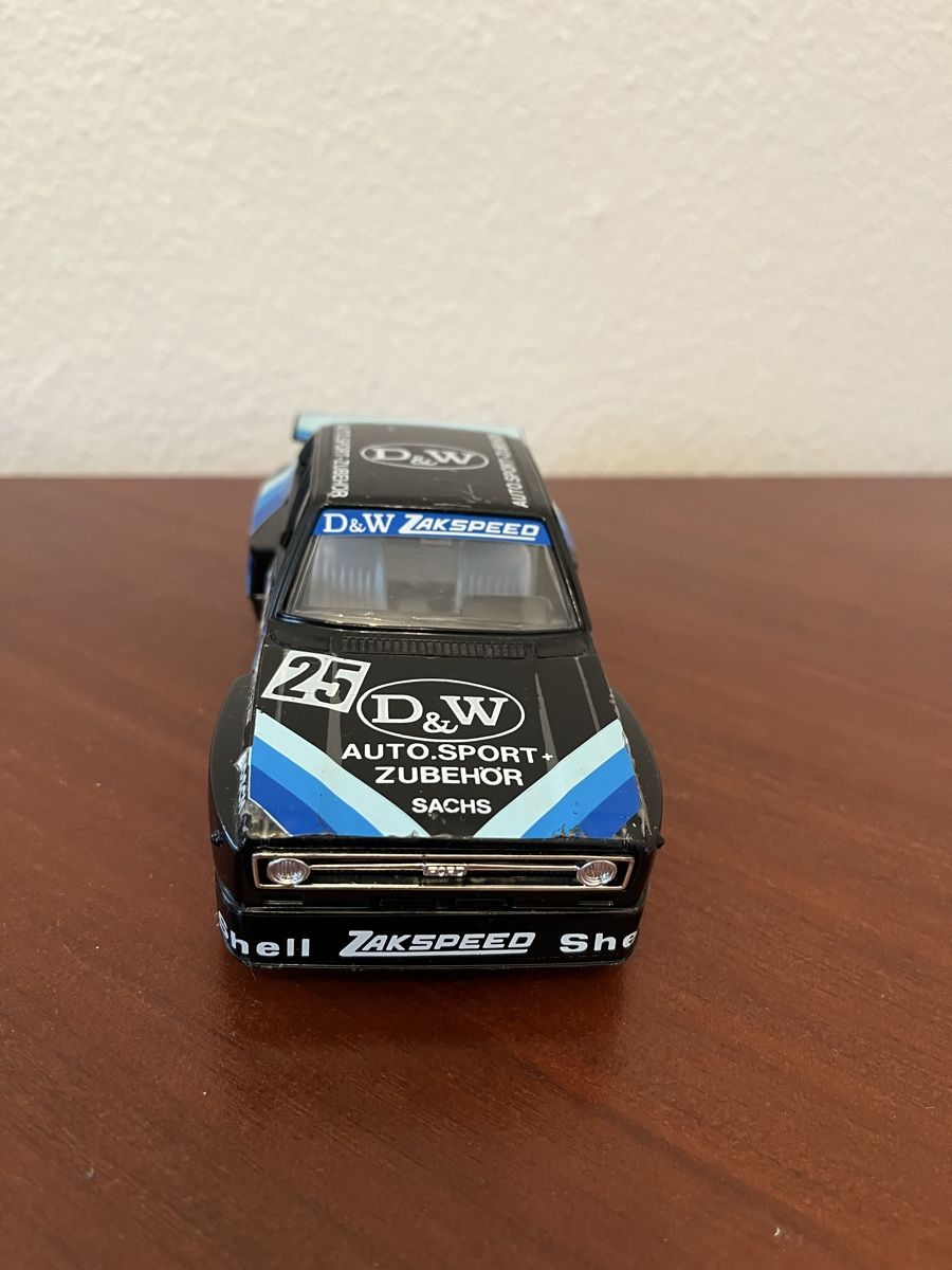 Bburago Modellini d'auto: Ford Escort Zakspeed Bburago – Usato da Wabern venduto da Housi78 1
