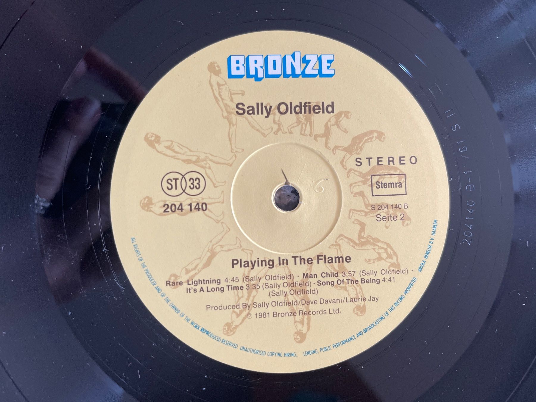 Dischi in vinile: A204/Sally Oldfield - Playing in the Flame – Usato da Frutigen venduto da Philippe_jsp 2
