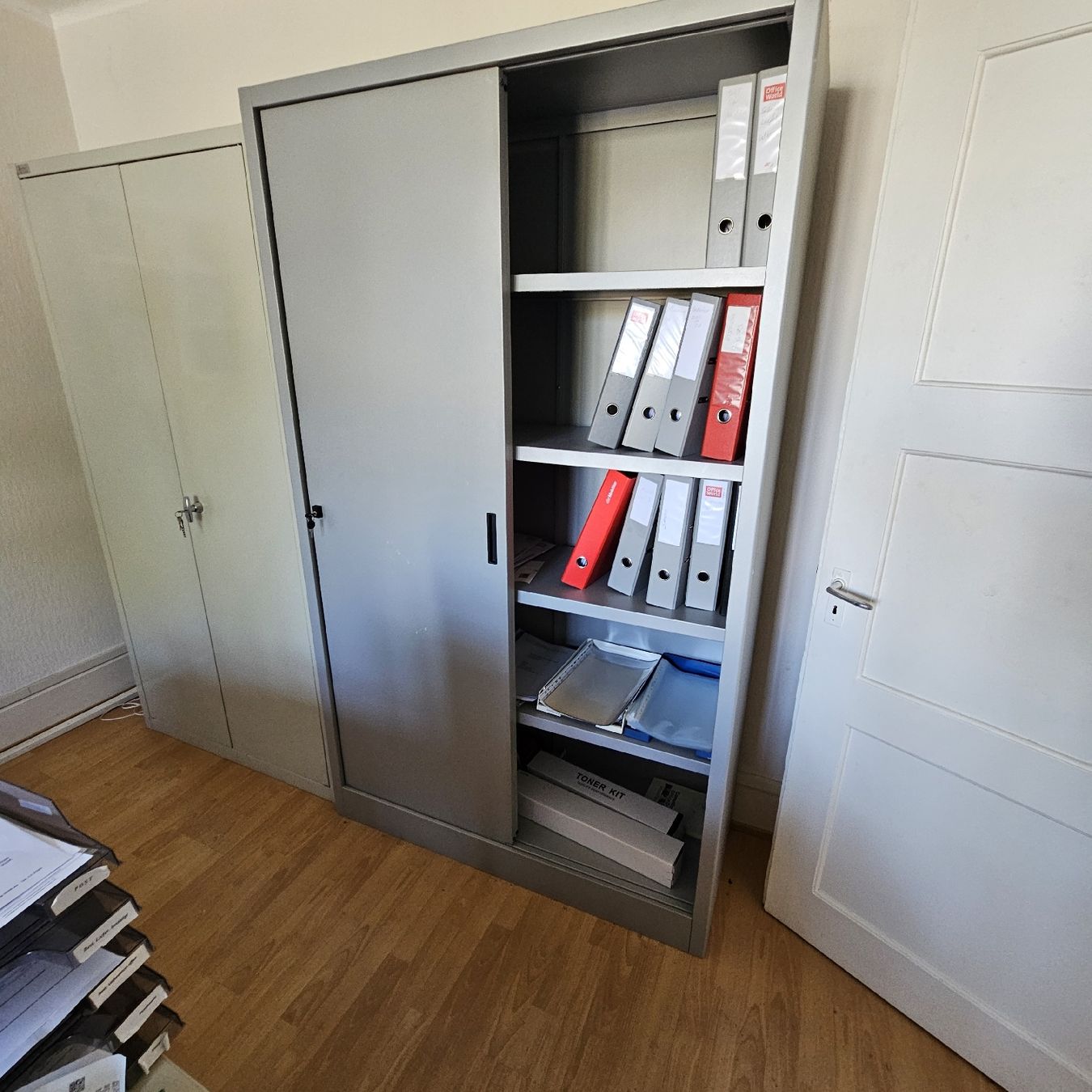 Armoires: METALL SCHRANK – D'occasion à Muttenz par Samba01