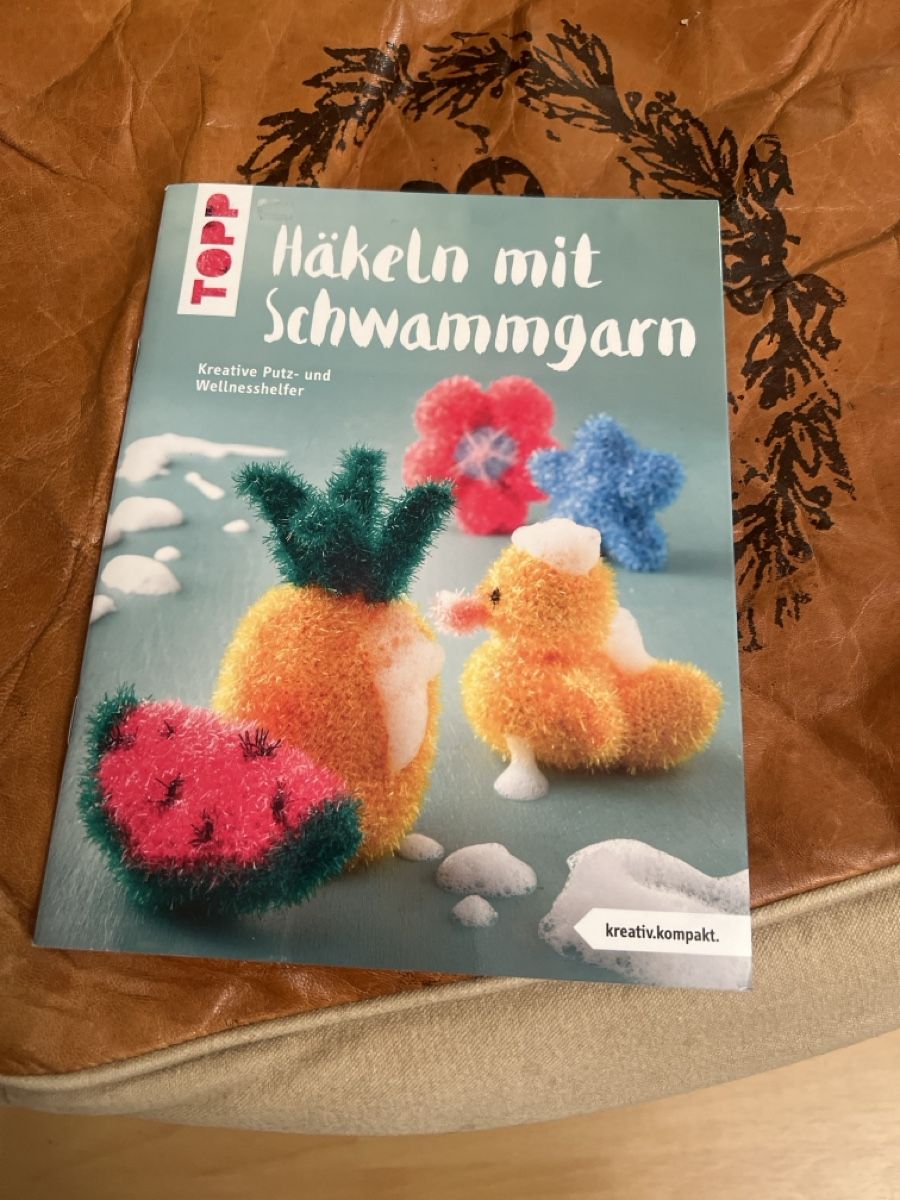 Libri: Häkeln Heft Schwammgarn – Usato da Lindau venduto da Caemi77