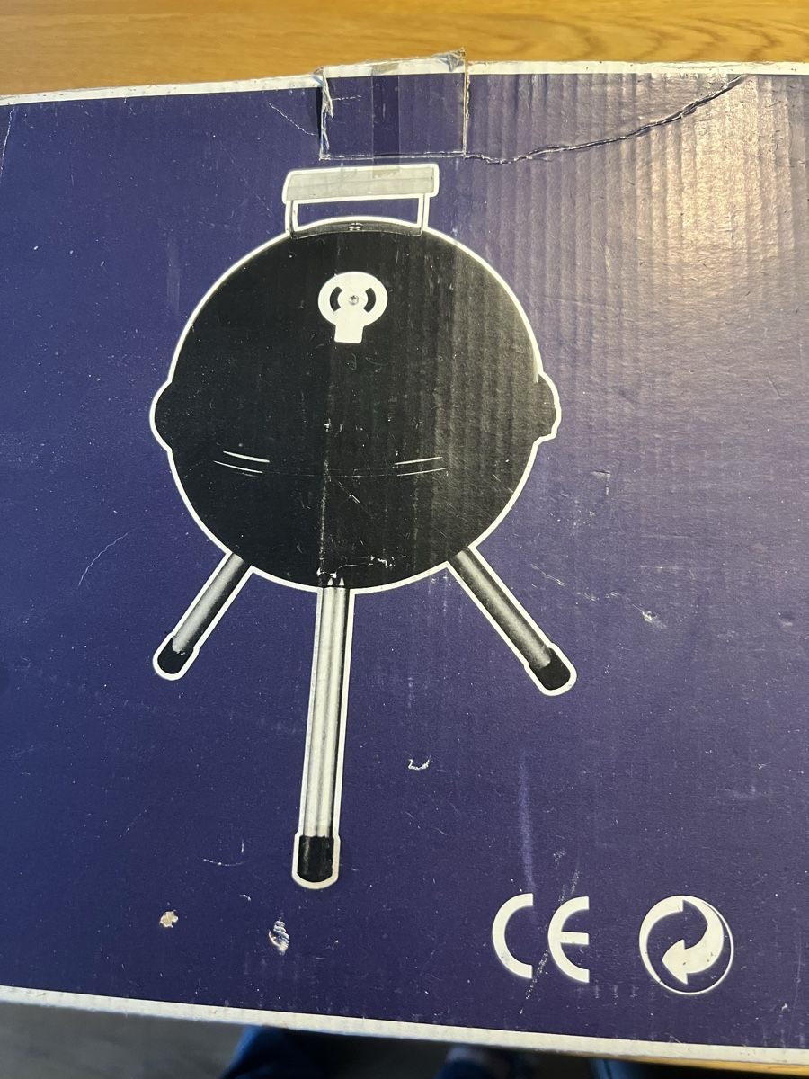 Griglie: Kleiner Tisch-Kugelgrill – Usato da Wolfwil venduto da Poulet60