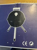 Kleiner Tisch-Kugelgrill