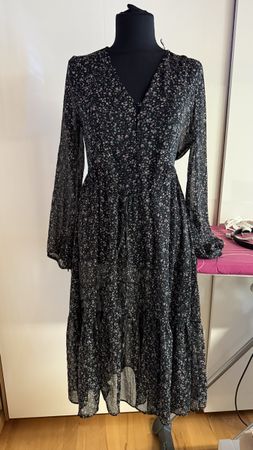 Herbstkleid schwarz geblümt langarm gr M