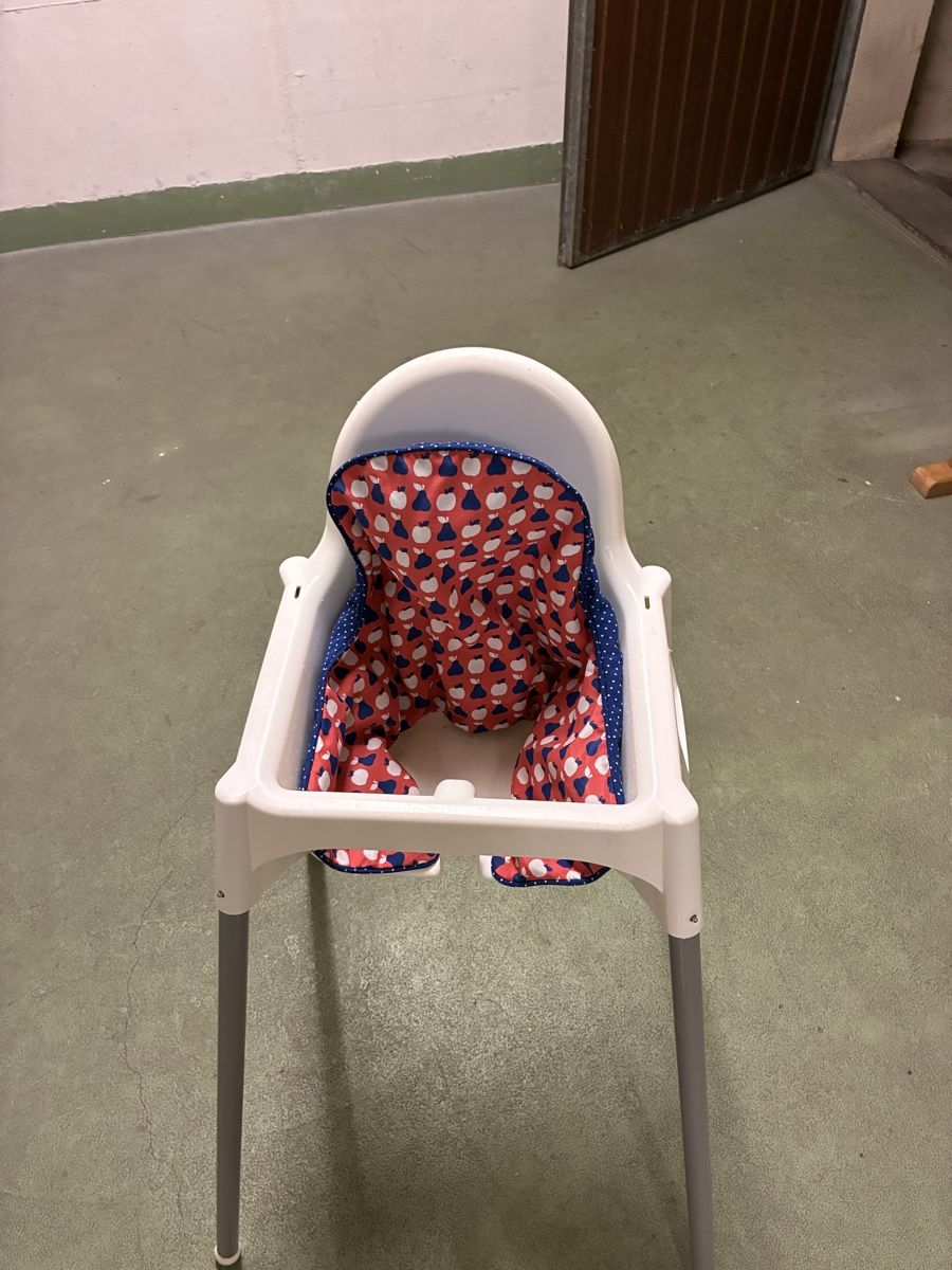Ikea Kissen: Sitzkissen Kinderstuhl IKEA – Gebraucht aus Lupfig von ksp_Studios 1