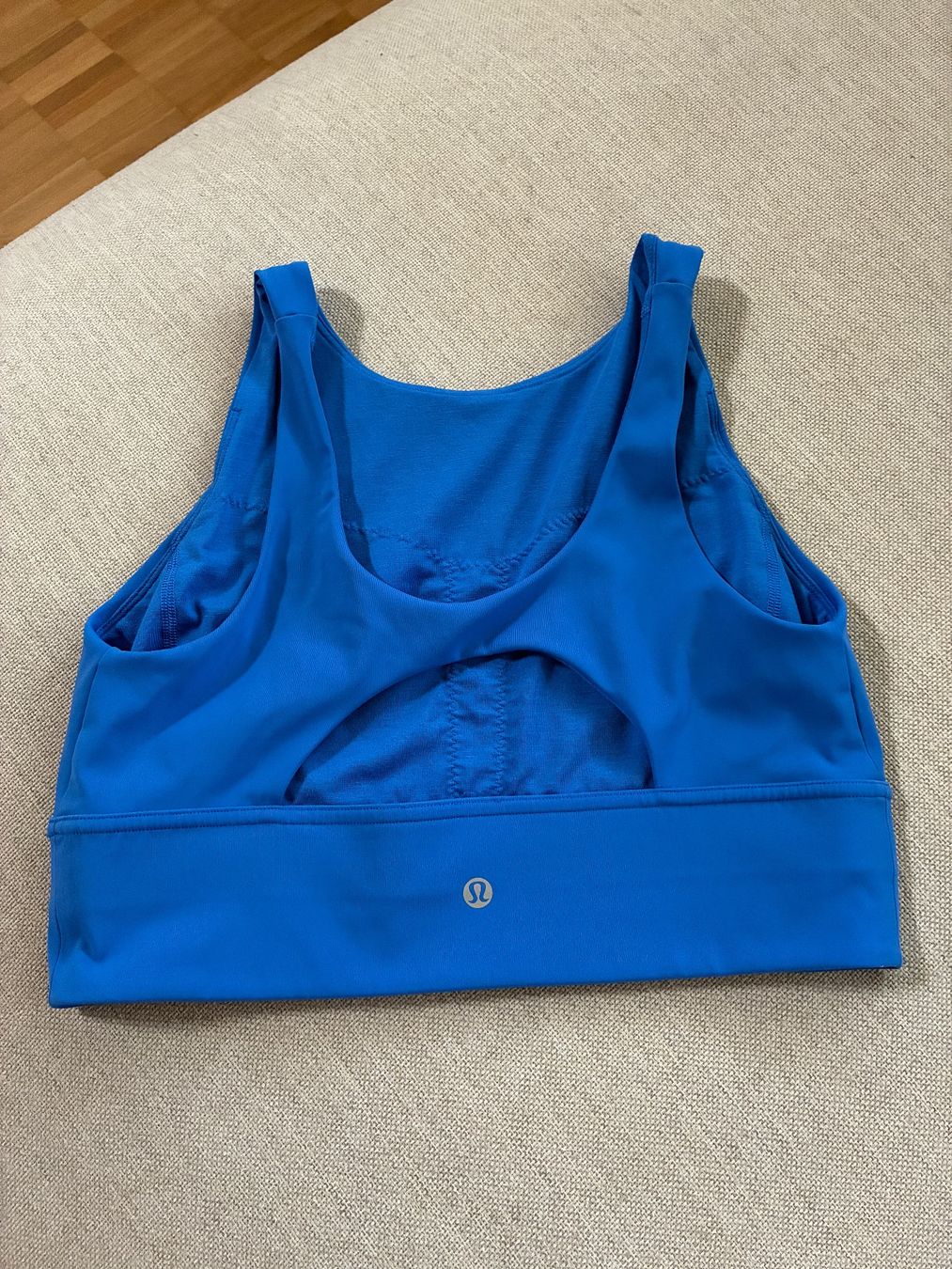 Lululemon Altra biancheria intima: Lululemon Stronger As One Long Line Bra *Medium Support, C/D – Usato da Münchenstein venduto da B771 6