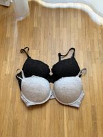 Deux soutien gorges H&M noir et blanc taille 80C