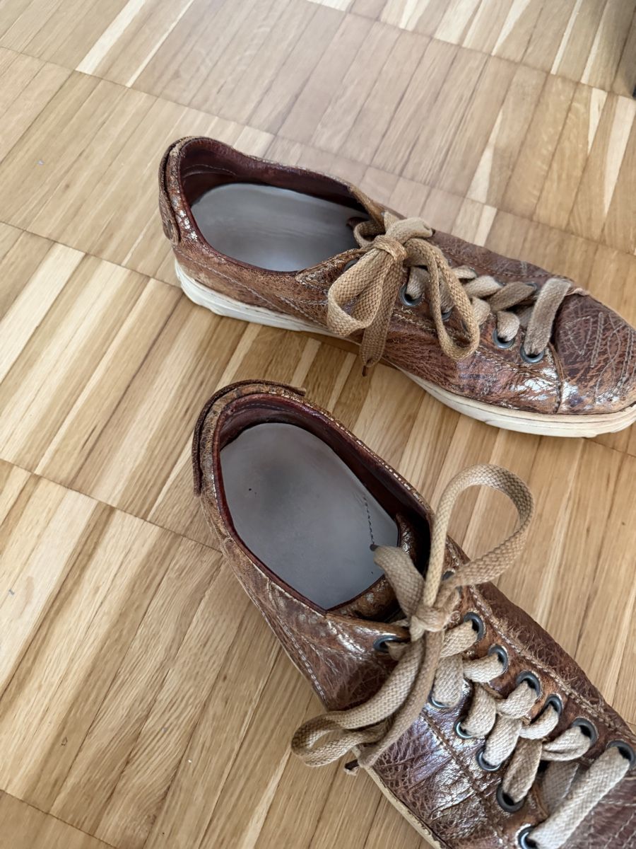 Scarpe da uomo: Brown Leather Sneakers with Decorative Pattern Size 42 – Usato da Zürich venduto da ralph__ 2