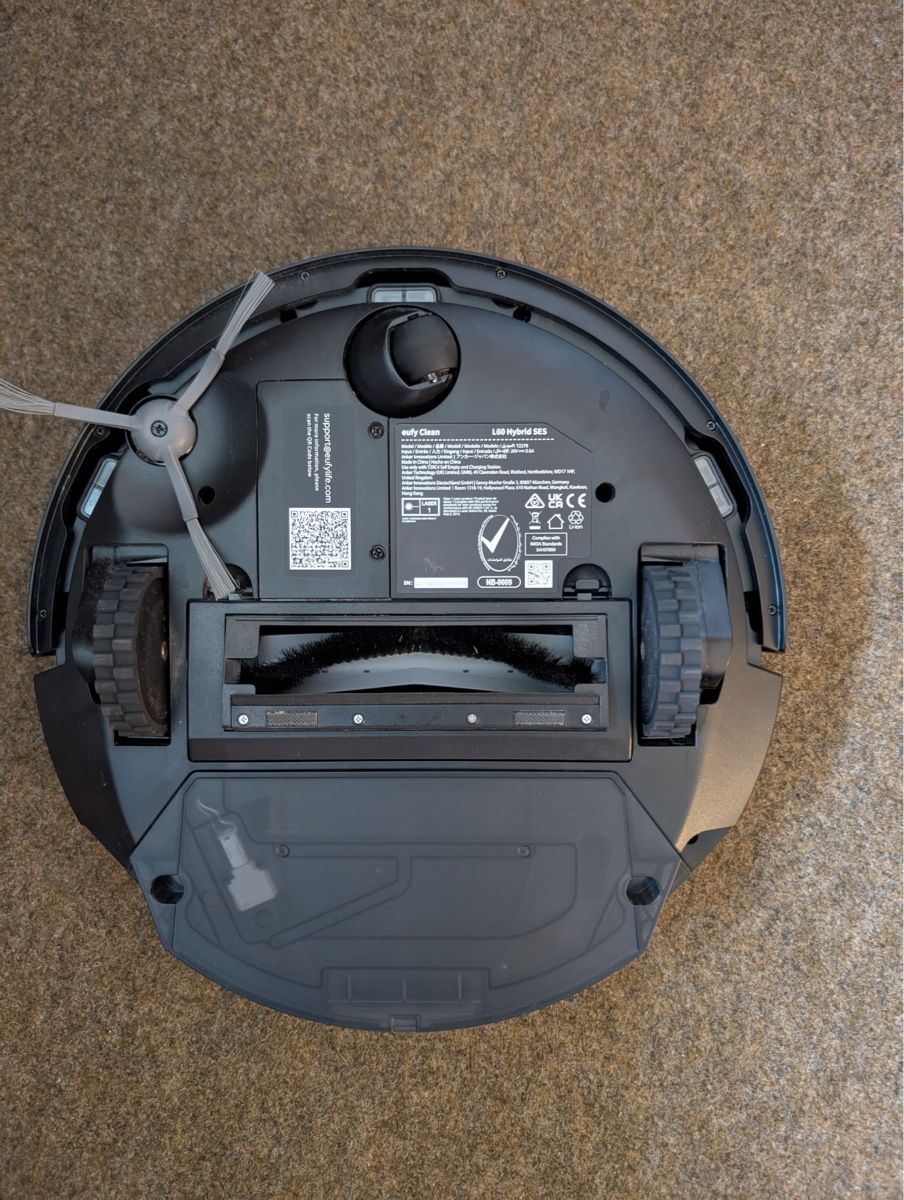 Eufy Aspirapolveri & Accessori: Eufy RoboVac 30C with Self-Emptying Station – Nuovo (secondo la descrizione) da Lindau venduto da Rongg 2