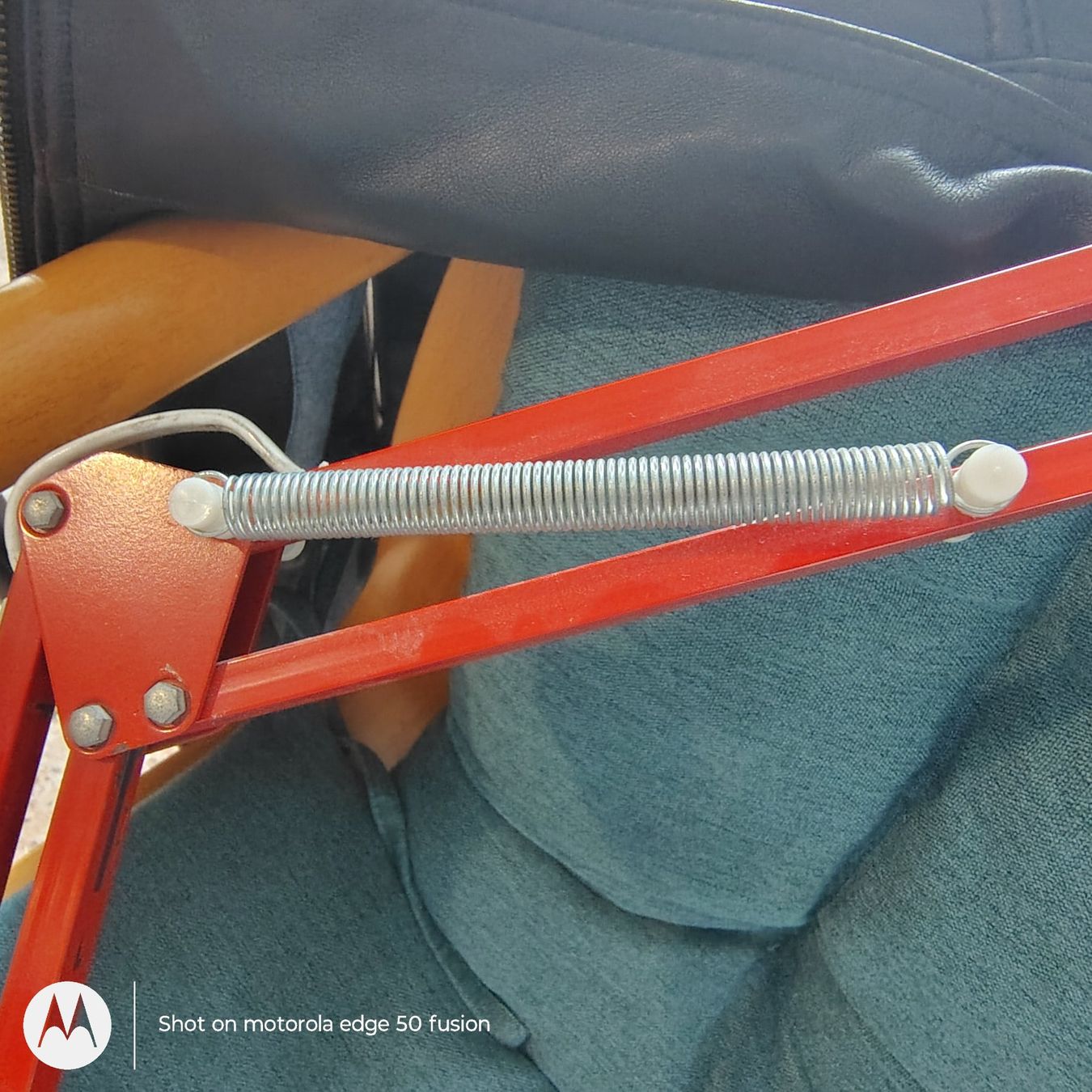 Lampen: Red vintage desk lamp – Gebraucht aus Dietikon von aberdeen30 7