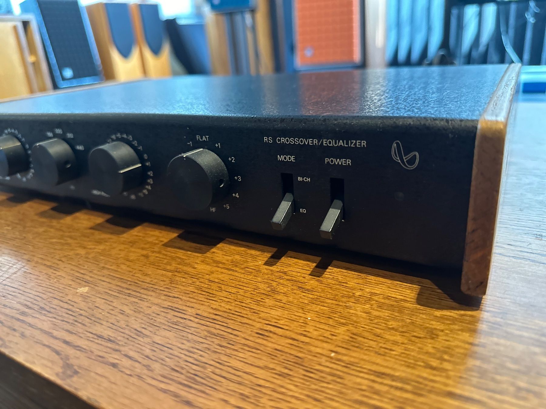 Equalizer: Infinity crossover/ equalizer RS – Gebraucht aus Vevey von Dborg 4