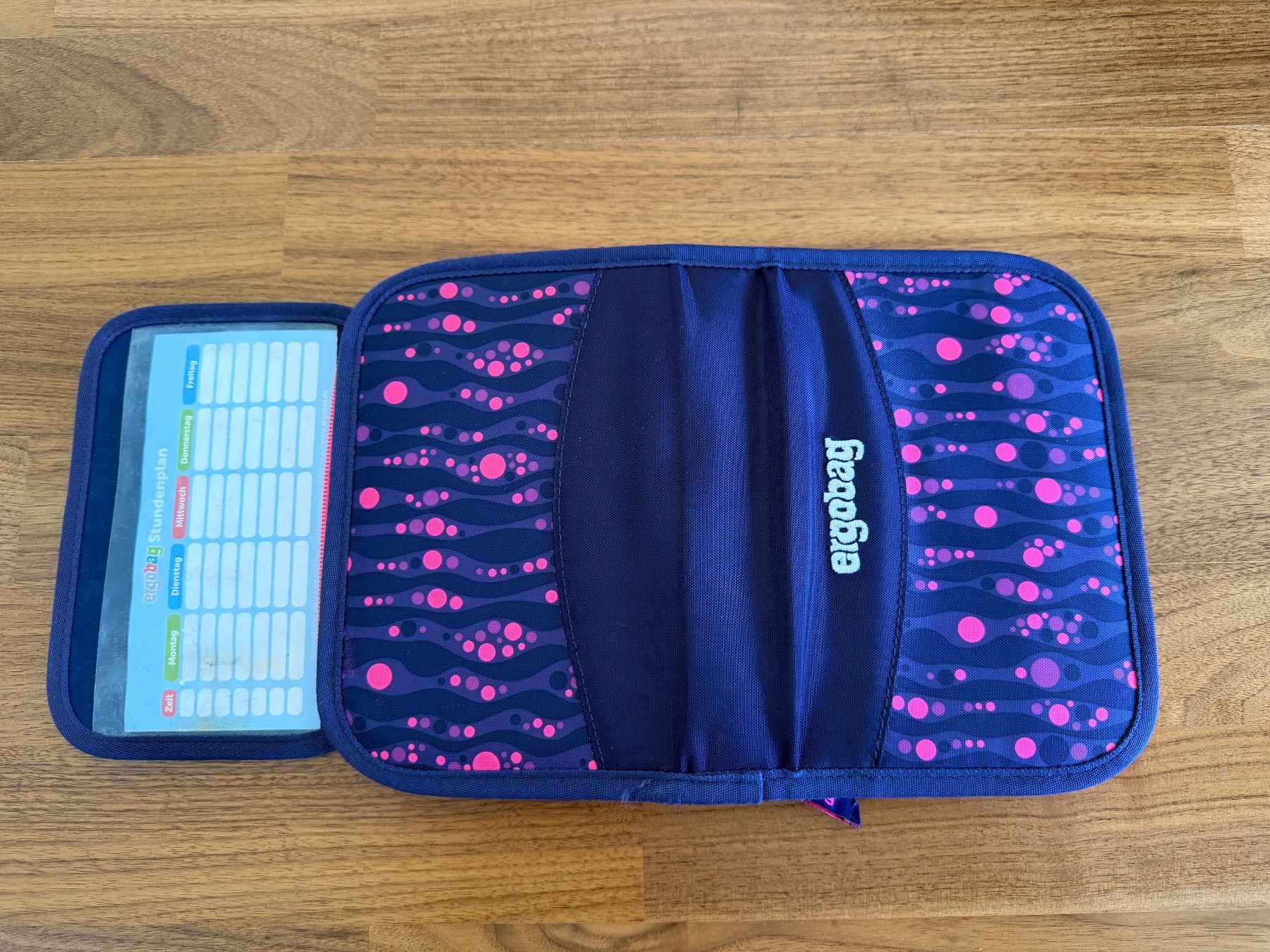 Ergobag Borse & Zaini: Ergobag Schulrucksack mit Etui, Schlamperetui und Turnsack – Usato da Salenstein venduto da rendun 8