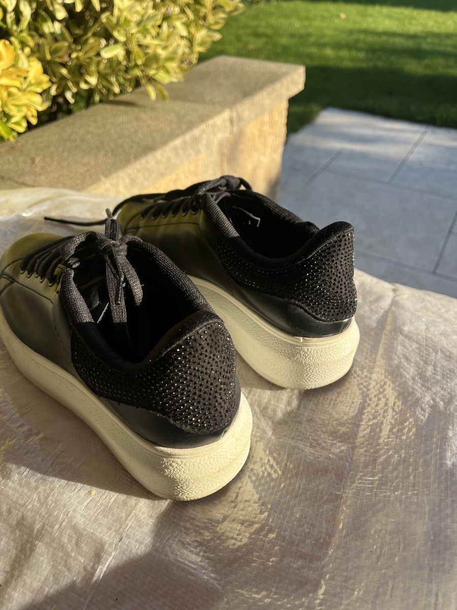 Scarpe da donna: Black shoes – Usato da Pully venduto da ari_78pk 2
