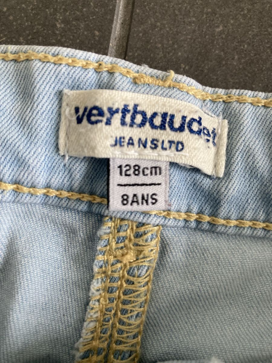 Pantaloni: Mädchen 3/4 Jeans Gr. 128 hellblau – Usato da Eschenbach SG venduto da 12seasons 1