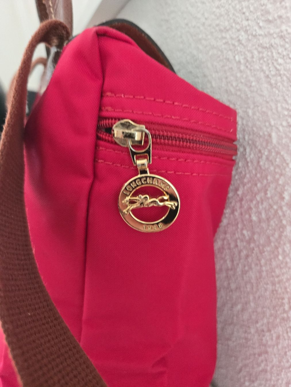 Longchamp Rucksäcke: Longchamp Le Pliage Rucksack Rot – Gebraucht aus Weinfelden von lexamo94 6