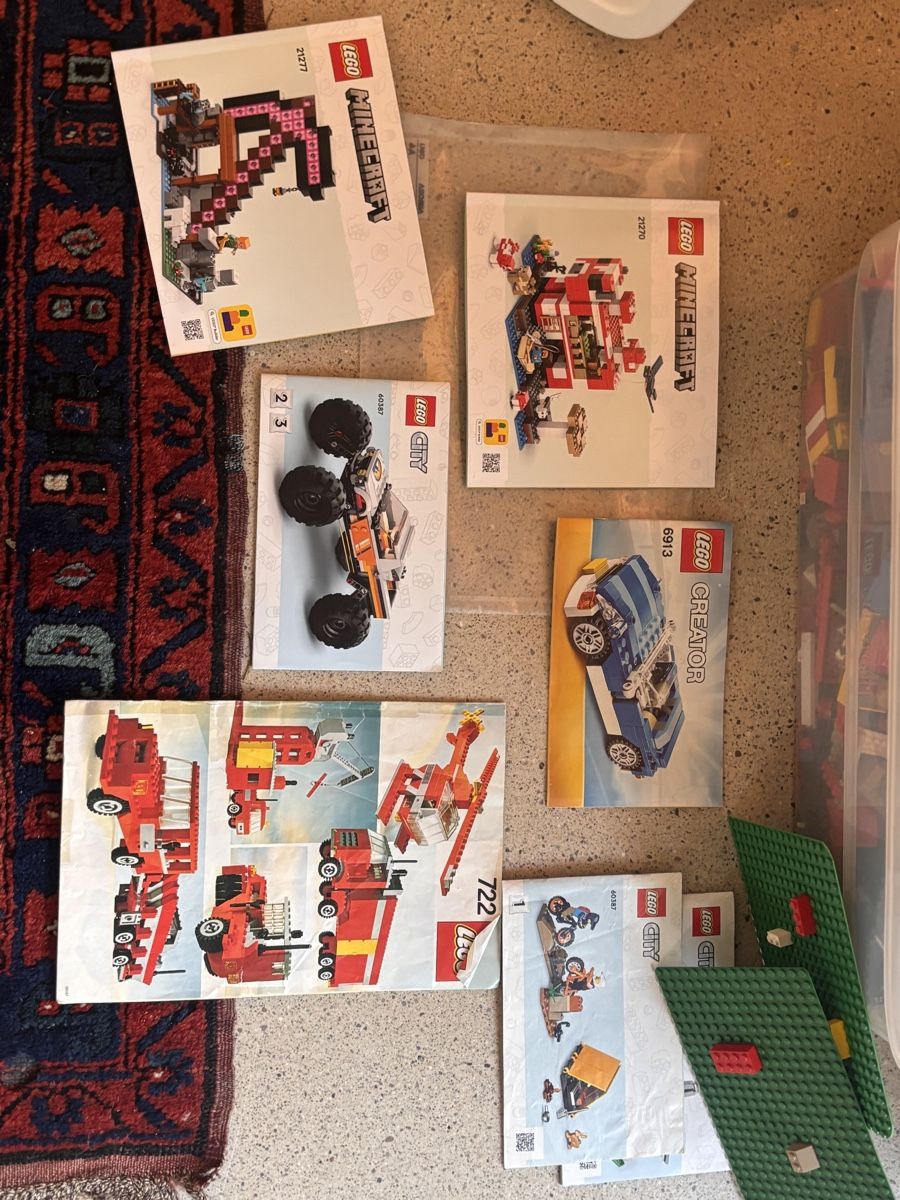 Lego Kit di costruzioni: LEGO Konvolut mit Minecraft & City – Usato da Zürich venduto da cla_mtn5 1