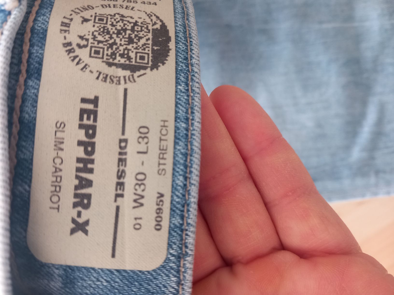Diesel Pantaloni: Hose – Nuovo (secondo la descrizione) da Buchs AG venduto da tac_zz5h 4