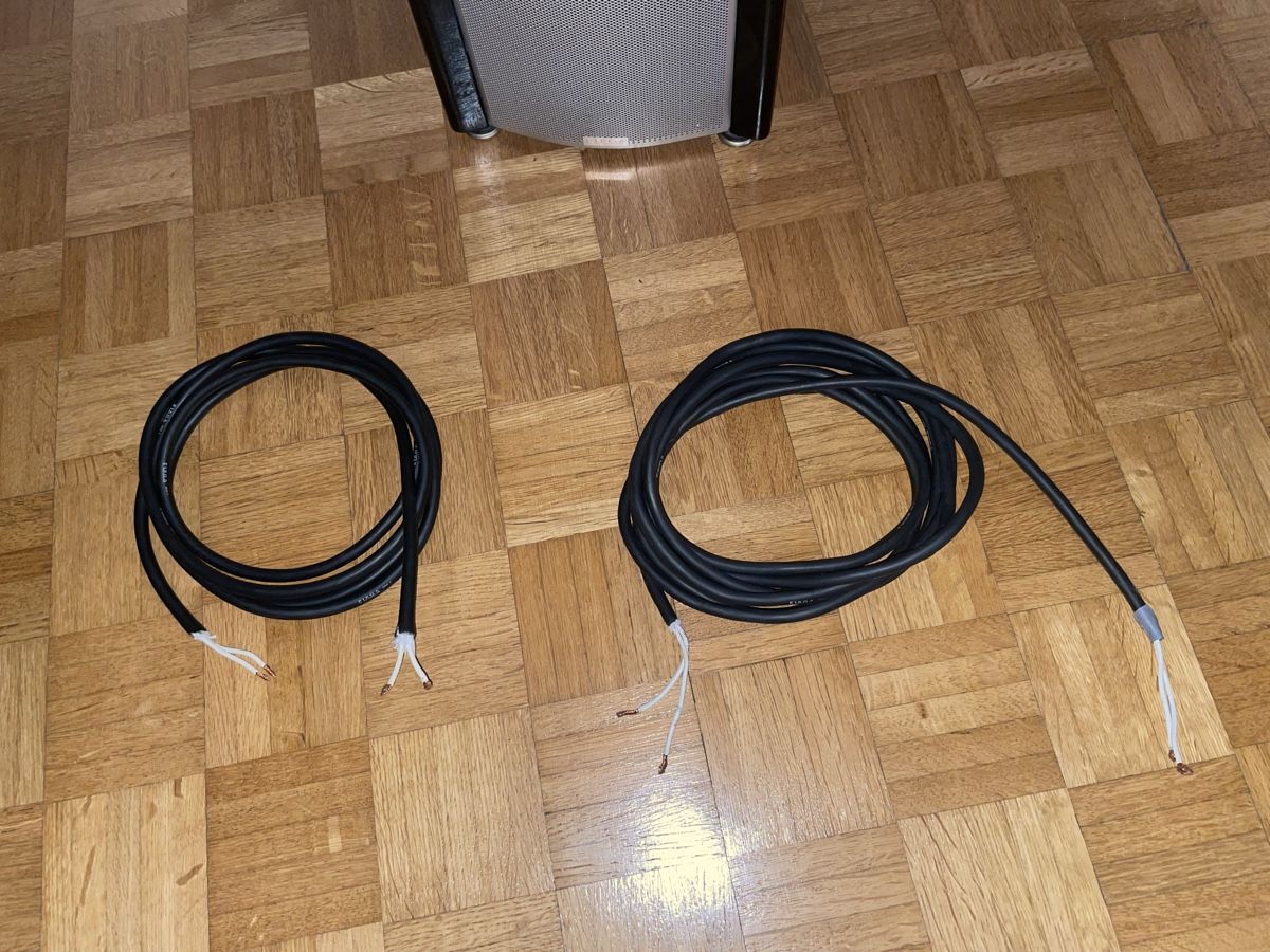 Piega Kabel: Piega Opus 3 Lautsprecherkabel – Gebraucht aus Basel von Exceptnotes