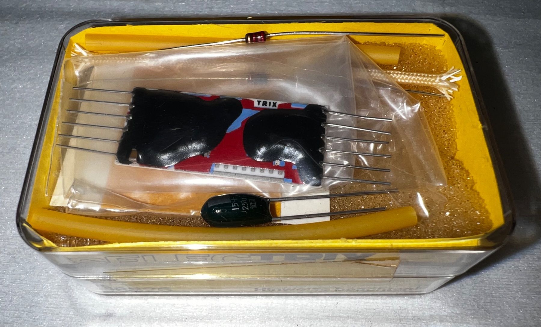 Minitrix, Selectrix Decoder Typ I (66826) (Neu und originalverpackt) in ...