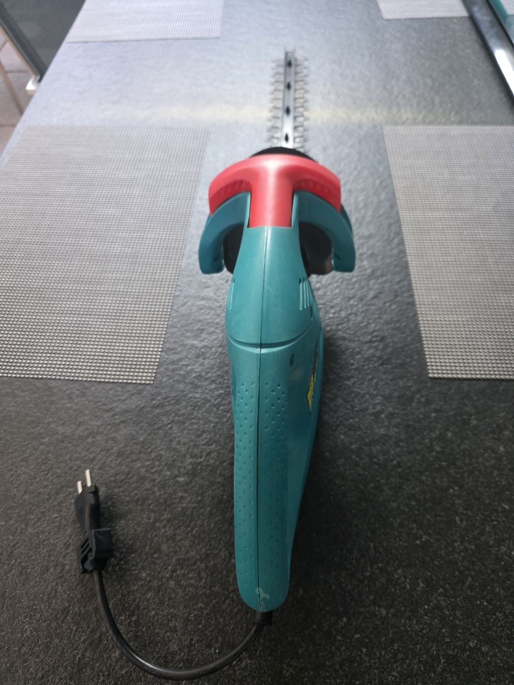 Alle Maschinen: Bosch AHS 4-16 Heckenschere – Gebraucht aus Muttenz von Billie11 2