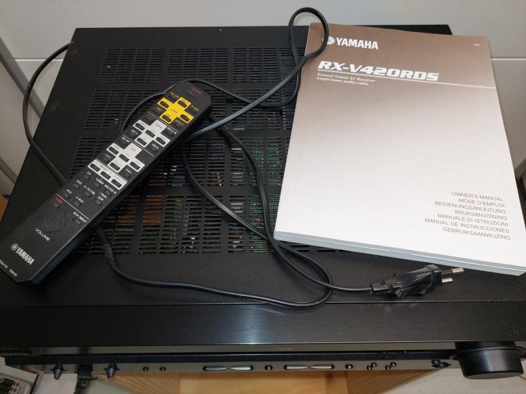 Multimediaplayer & Streamer: Dolby surround system Sony mit Ecolizer Yamaha – Gebraucht aus Hendschiken von Piedi 2