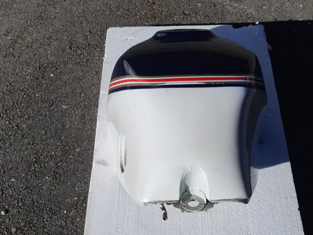 Honda Accessori per altri veicoli: Benzintank Honda VF1000R – Usato da Kleinlützel venduto da Jaguar60 4