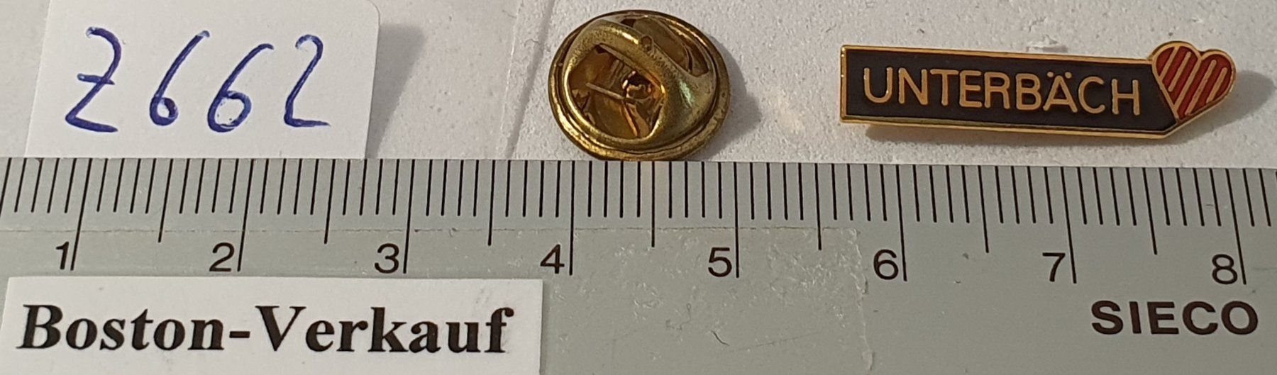 Placchette & Badge: Z662 - Pin Unterbäch im Wallis mit Herz – Usato da Reinach BL venduto da Boston-Verkauf 1