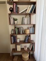 Bücherregal Holzoptik versetzt braun guter Zustand