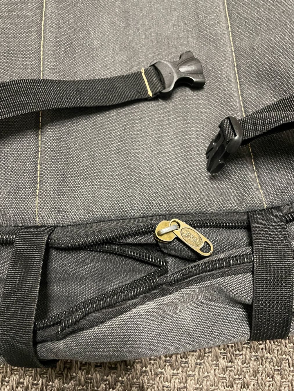 Zaini: Rucksack Or&Mi grau schwarz – Nuovo (secondo la descrizione) da Wädenswil venduto da TristanBrandle 2