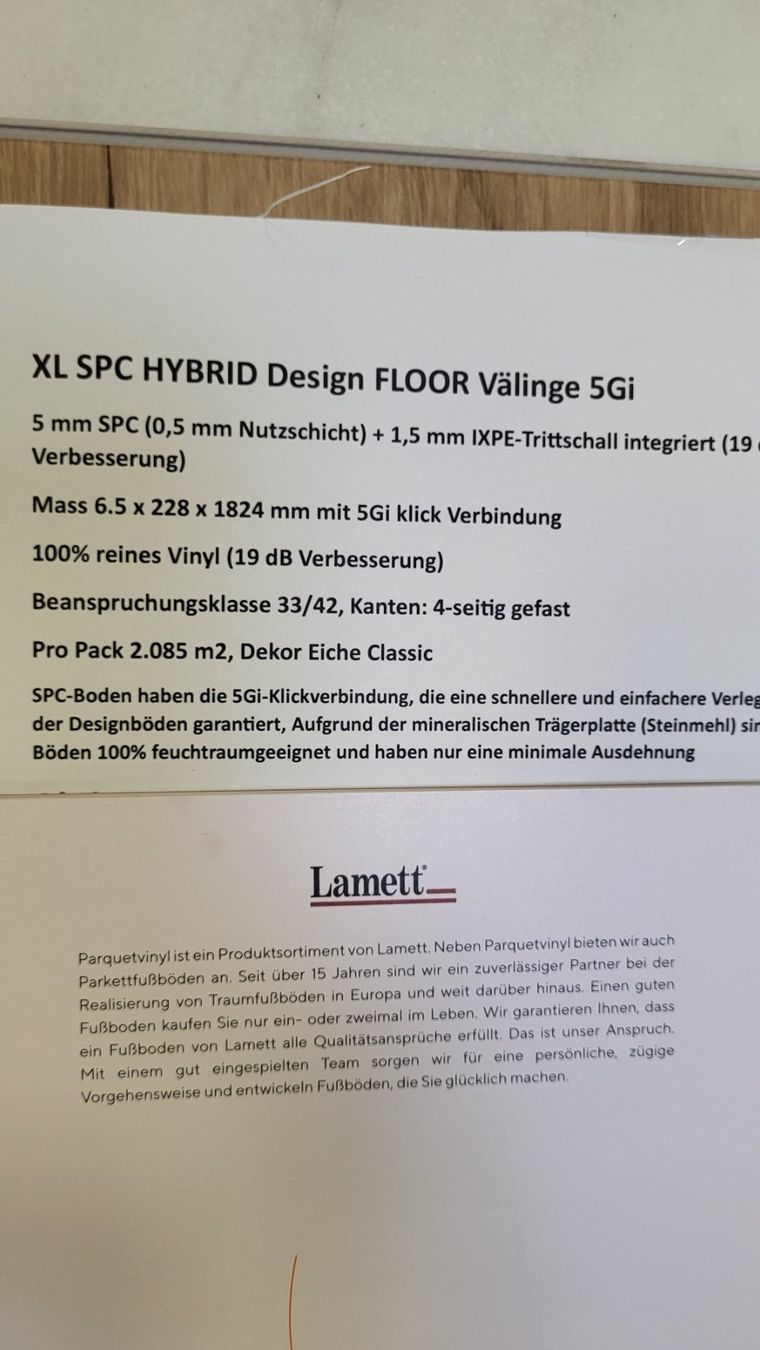 Articoli in legno: Vinyl Designboden eiche Wasserfest mit klick Verbindung – Nuovo e nell'imballaggio originale da Rothrist venduto da swiss-laminat 3