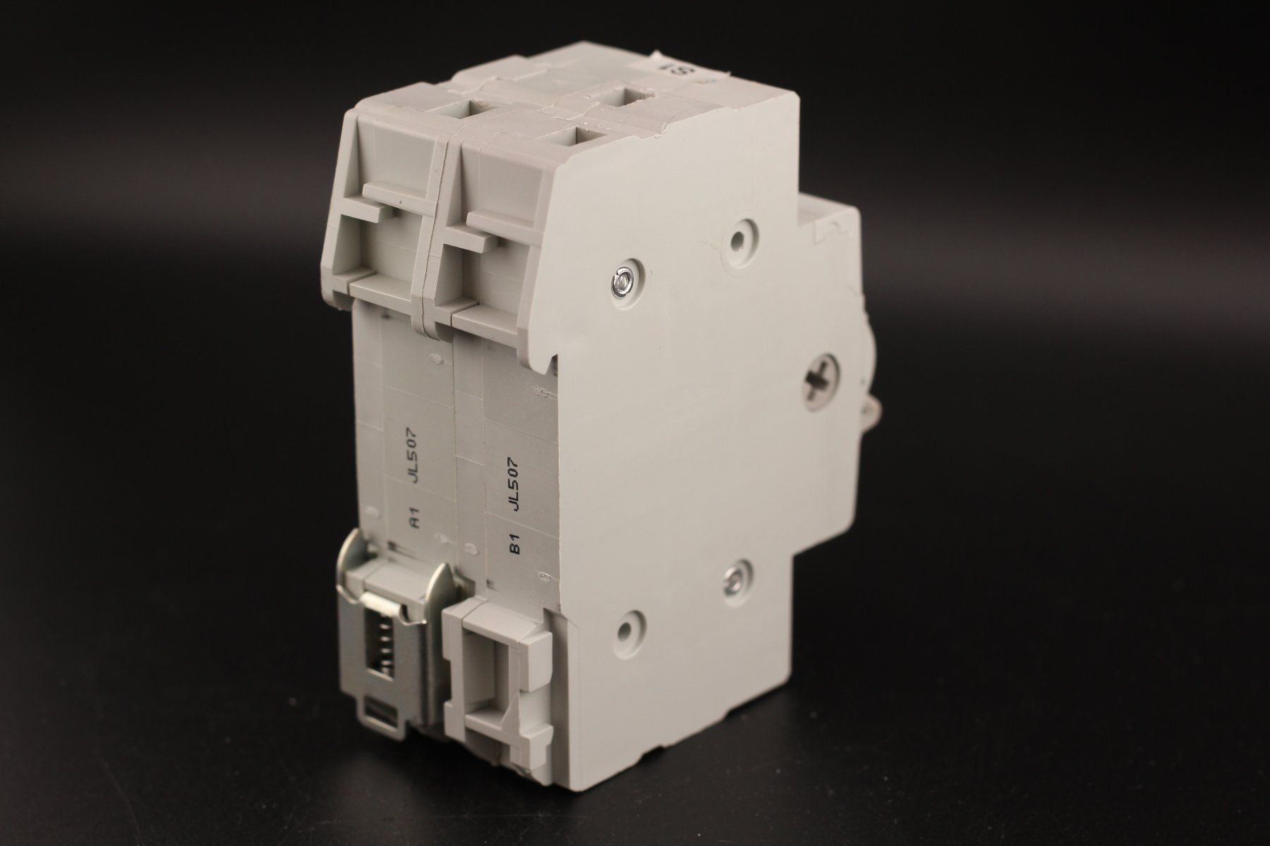 Hager Interruttori: Hager SB 332 SB332 32A REG Kippschalter – Usato da Winterthur venduto da Hint17 3