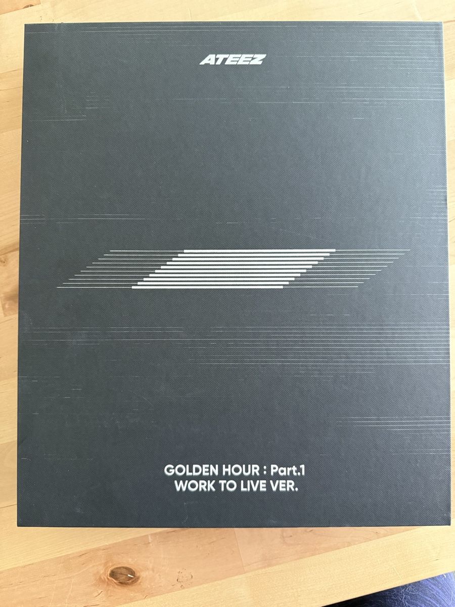 Tutti i DVDs: ATEEZ - Golden Hour Part.1 - WORK TO LIVE VER. – Nuovo (secondo la descrizione) da Castel San Pietro venduto da NaBi-7