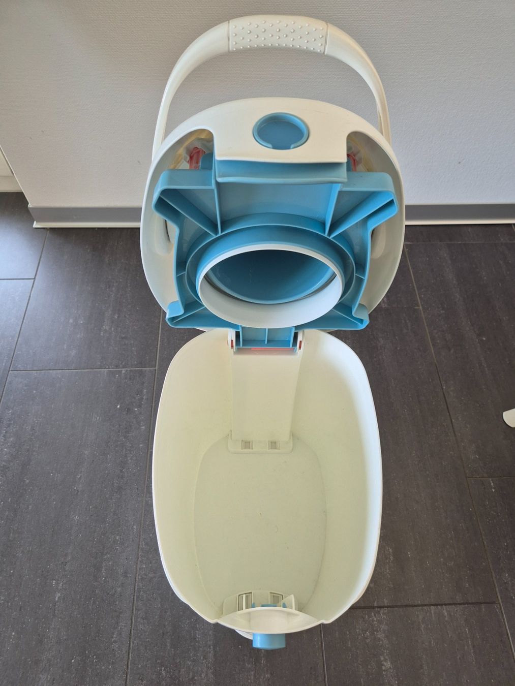 Chicco Cestini per rifiuti: Windeleimer – Usato da Zürich venduto da kla_bkl9 4