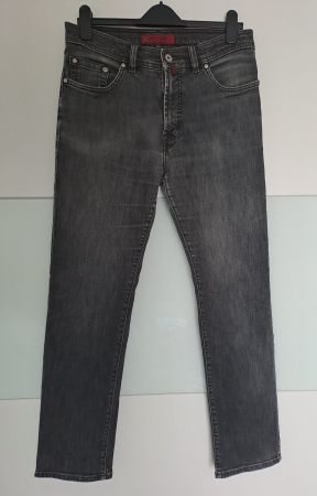 Herrenjeans Pierre Cardin