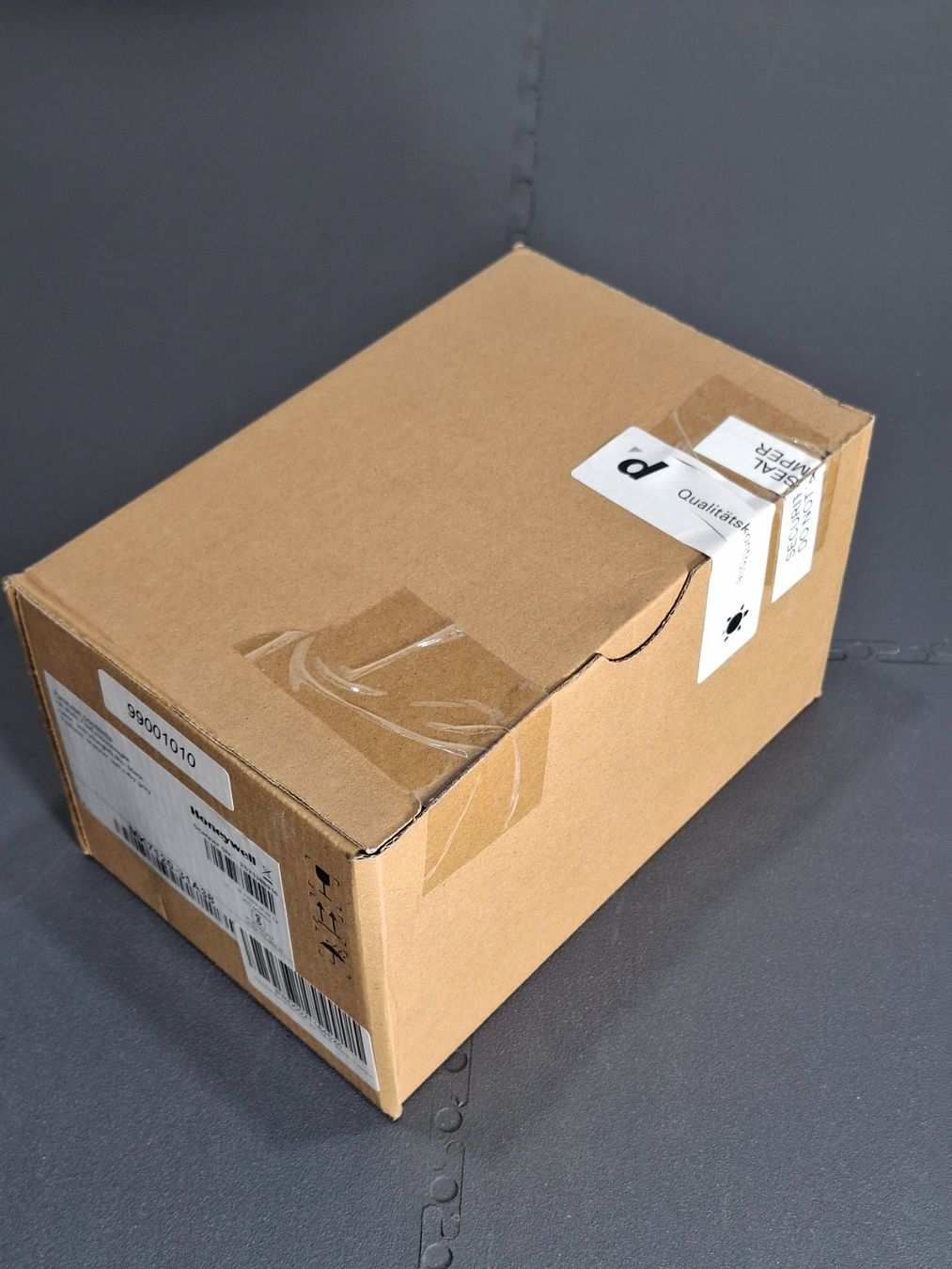 Honeywell Scanner: Honeywell Orbit 7120 Scanner code-barre omnidirectionnel USB – Nuovo e nell'imballaggio originale da Villars-Ste-Croix venduto da pau_8fls 4