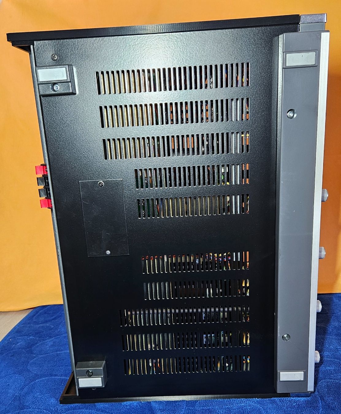 Revox Verstärker: Revox B750 MK2 – Amplificateur entièrement restauré – Neu (gemäss Beschreibung) aus St-Cierges von Pestol 2
