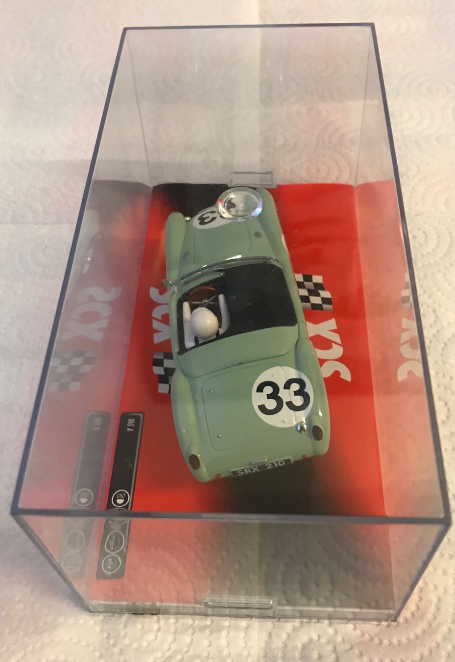 Rennbahnen: Sammlungsauflösung SCX 1:32 MG – Neu und originalverpackt aus Zürich von DocSlot 2