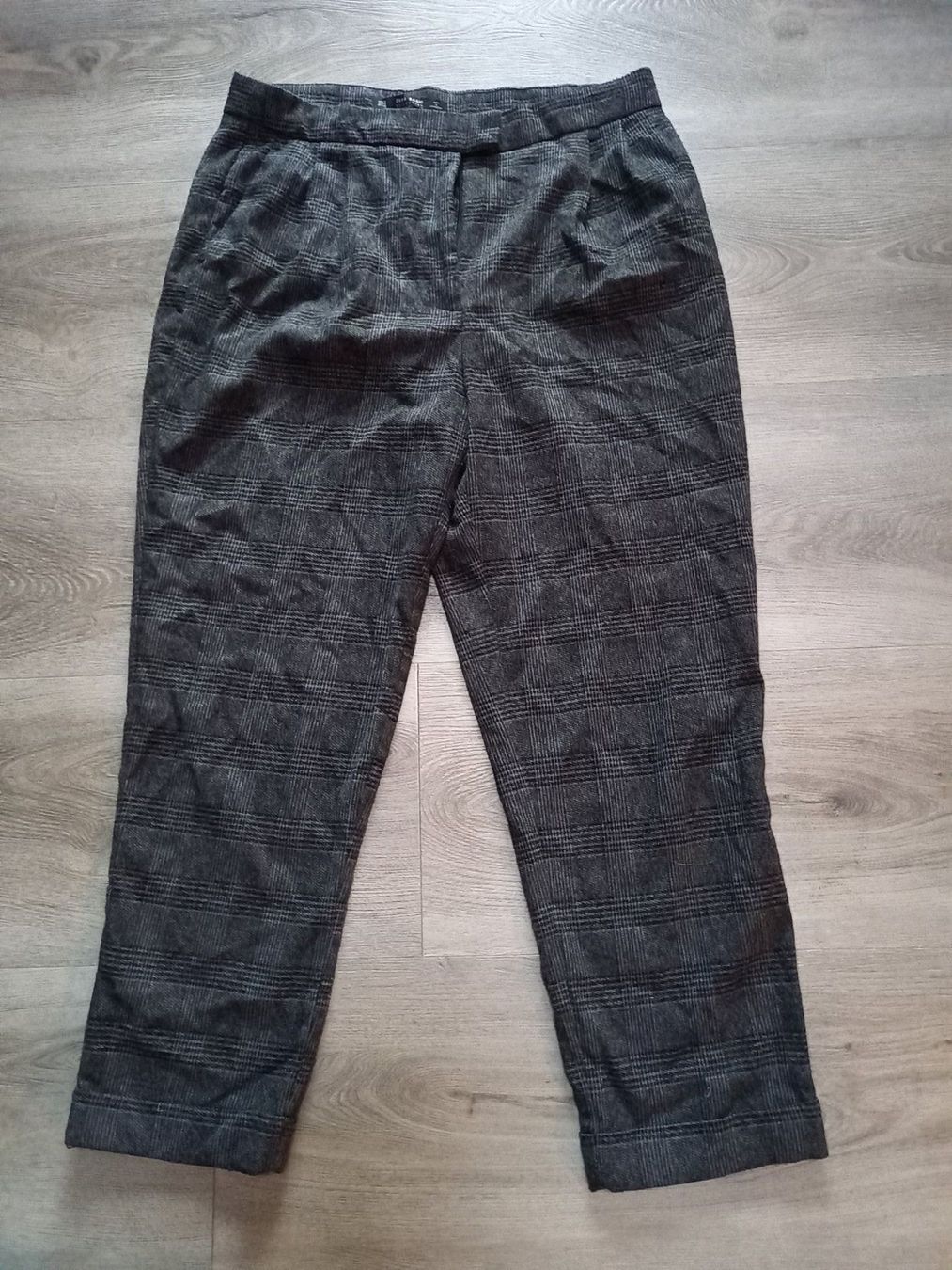 Pantaloni: Hose M – Usato da Bätterkinden venduto da Elefantenzoo