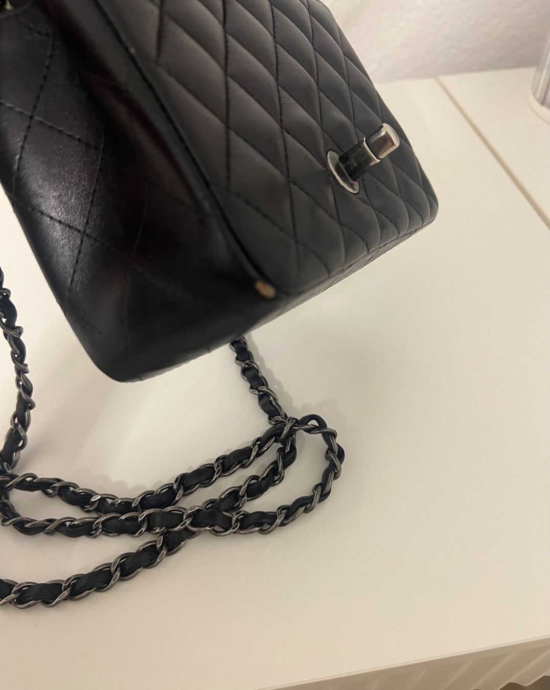 Chanel Sacs femmes: Chanel Classic Mini Sqaure Lambskin Schwarz silver Hardware – D'occasion à Embrach par whi_5g28 4