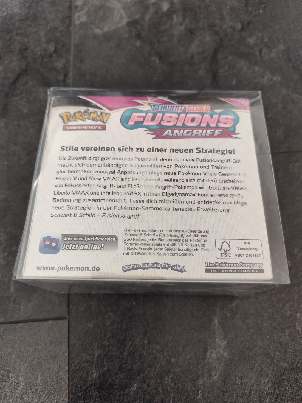 Pokémon Sammelbilder & Trading cards: Pokemon Fusions Angriff Display DE OVP – Neu und originalverpackt aus Sissach von Akimbaro 1