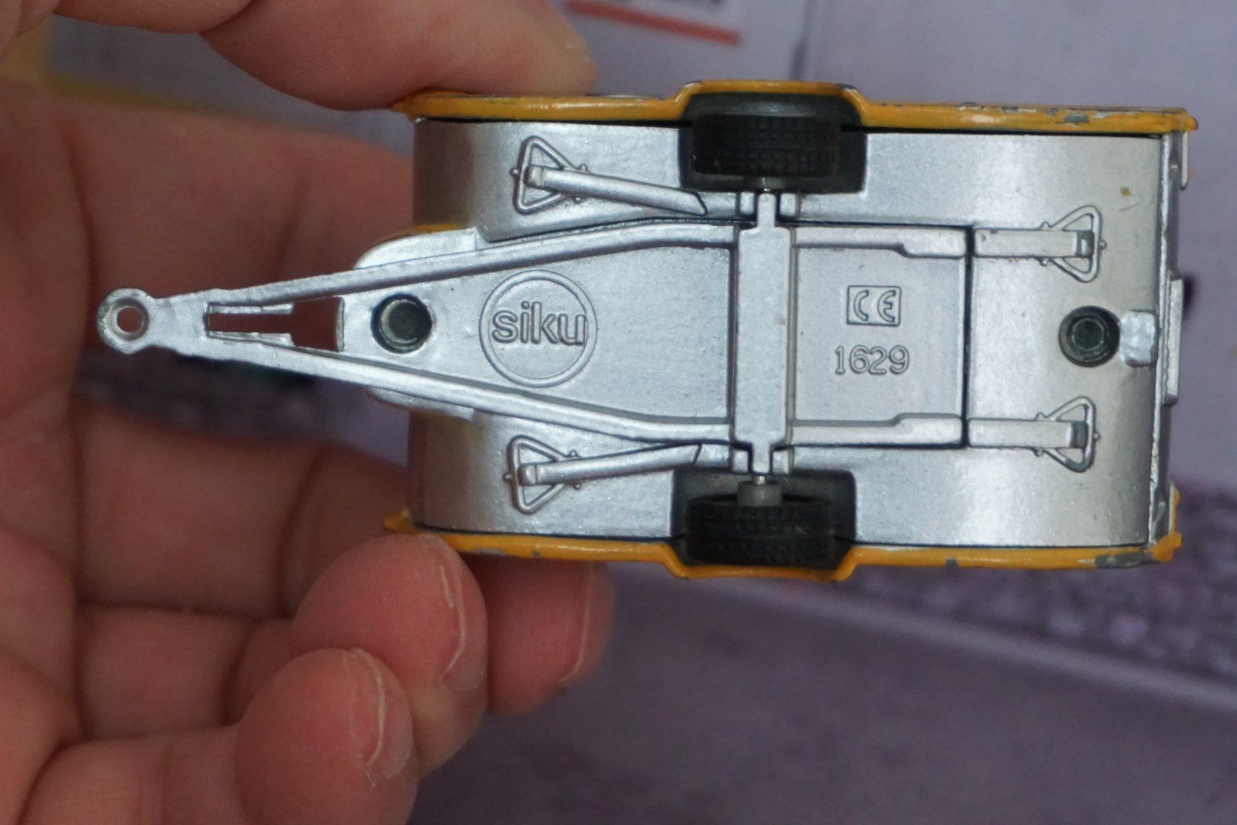 Siku Modellini d'auto: Siku Wohnwagen KULT COOL !!!!!!!!!!!!!!!!! – Usato da Reiden venduto da Doppeldecker69 6